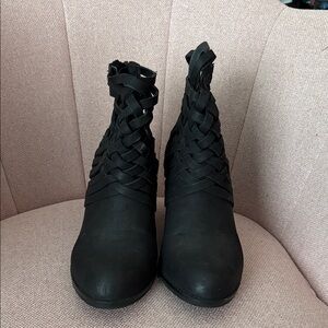 Women's Black Braided Ankle Boots